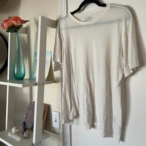 outerknown ✸ super soft white/cream ✸ eco sustainable tee